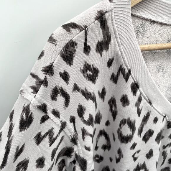 MICHAEL STARS Evereve NWT Camila Ikat V-Neck Sweatshirt // XS - Picture 8 of 12